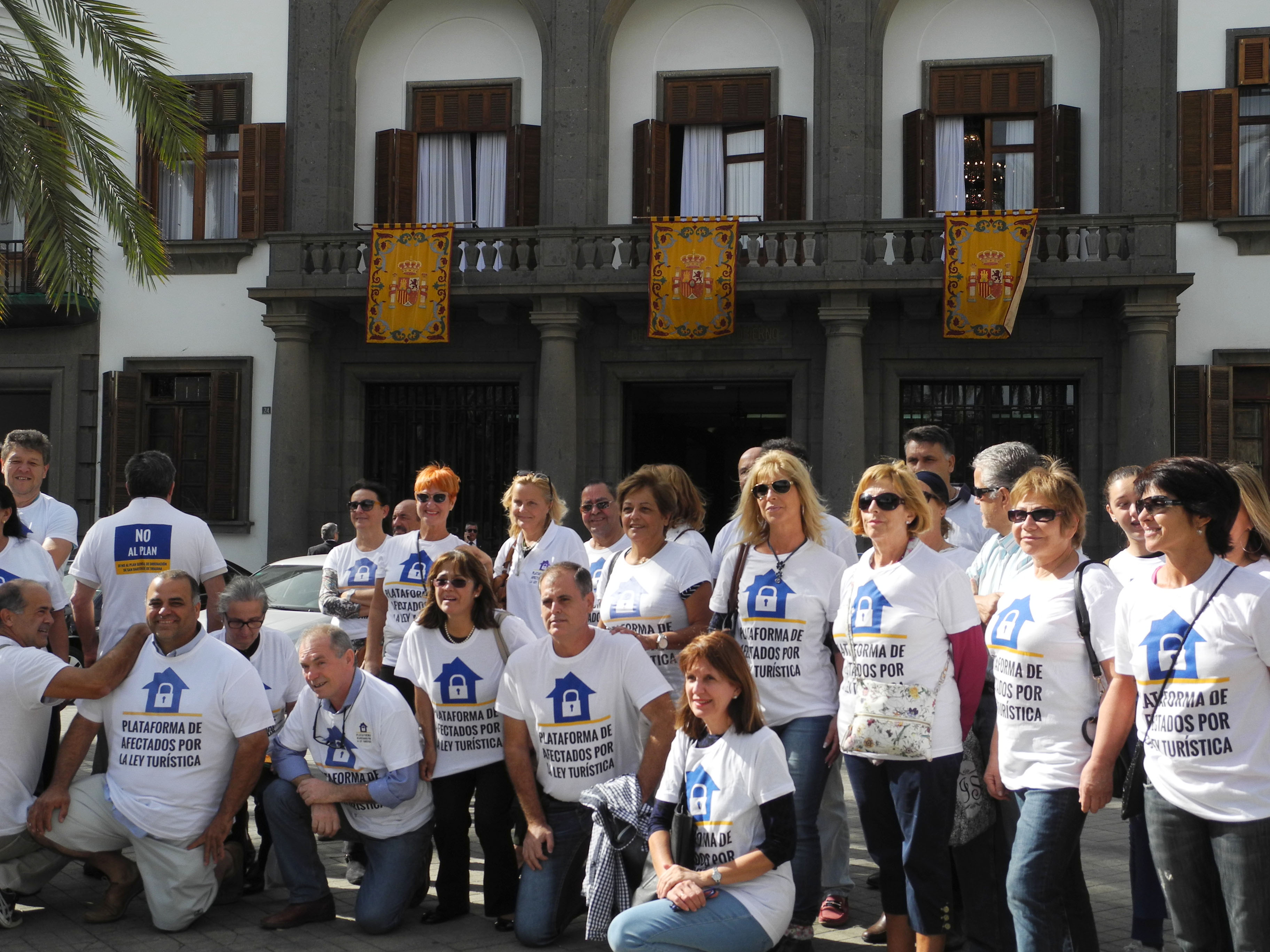 REIVINDICACIONES DE LA PALT AL PRESIDENTE DEL GOBIERNO CANARIO, FERNANDO CLAVIJO.