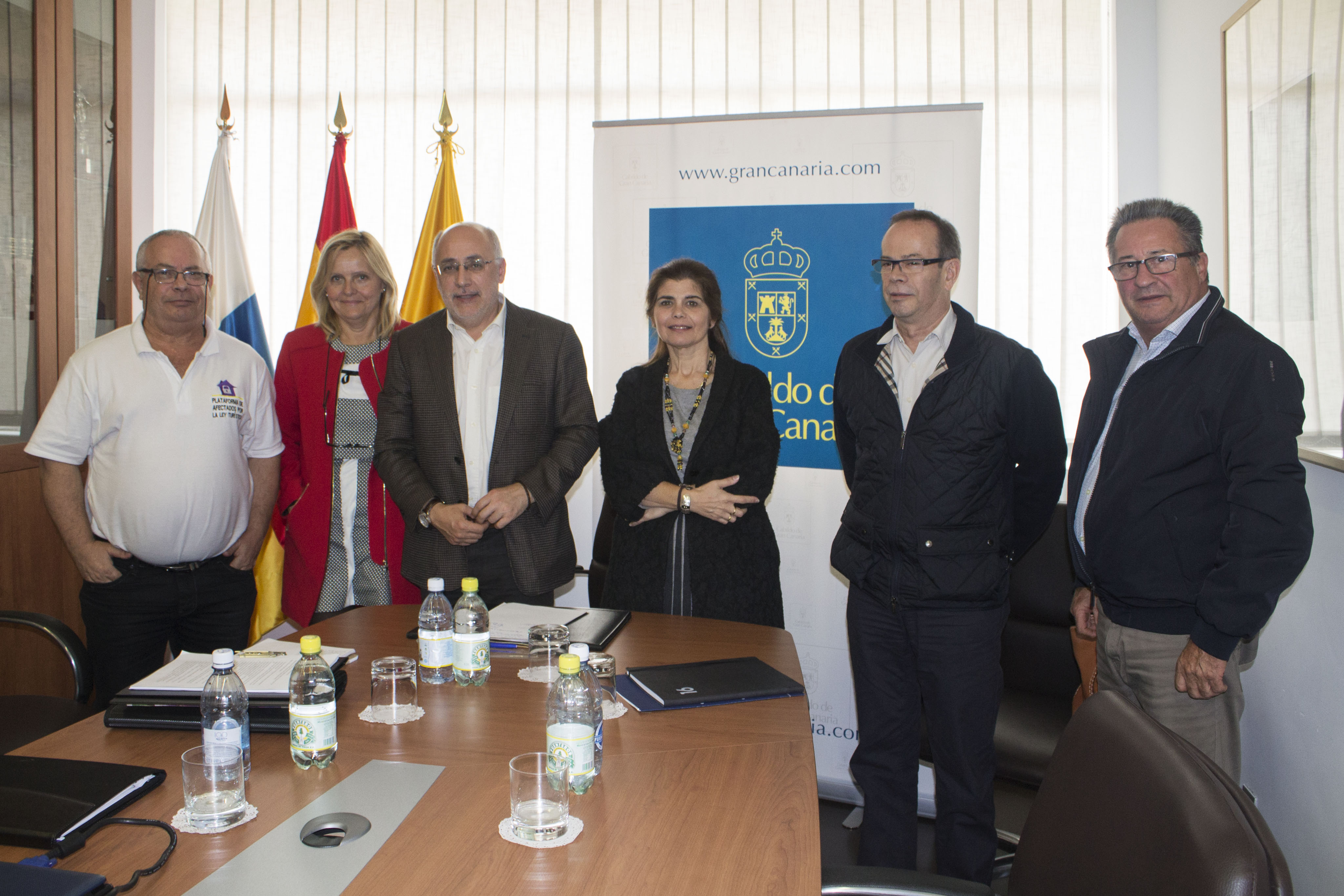 LA PALT PROSIGUE CON SU HOJA DE RUTA Y SE REÚNE CON D. ANTONIO MORALES, PRESIDENTE DEL CABILDO GRANCANARIO.